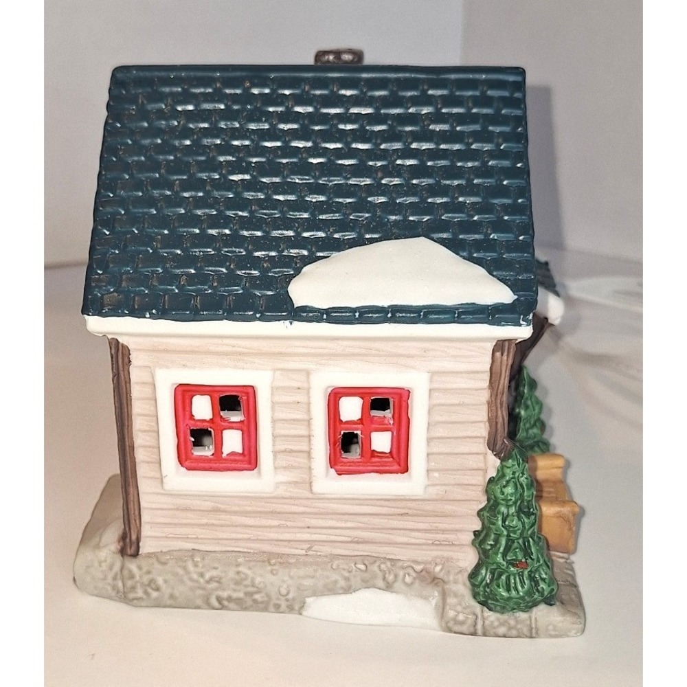 Martini's Bar of Bedford Falls It's A Wonderful Life Illuminated Village House - Picture 3 of 7